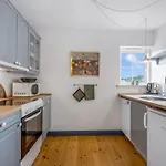 Hildegerd - 100m From The Sea By Interhome Διαμέρισμα *