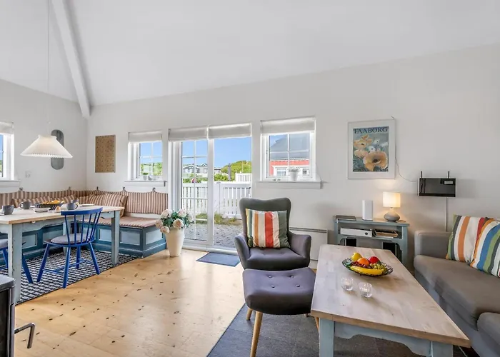 Hildegerd - 100m From The Sea By Interhome